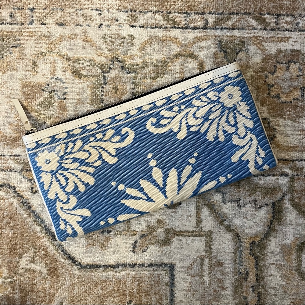Floral Blue and Cream Clutch